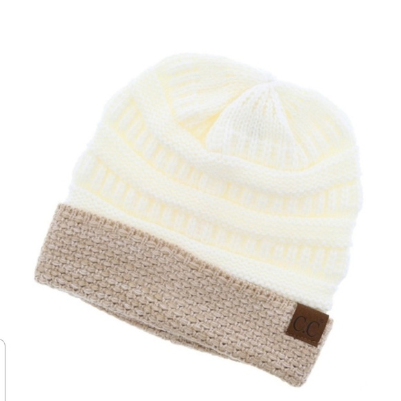 C.C. Boucle Cuff Beanie Ivory - Picture 3 of 4